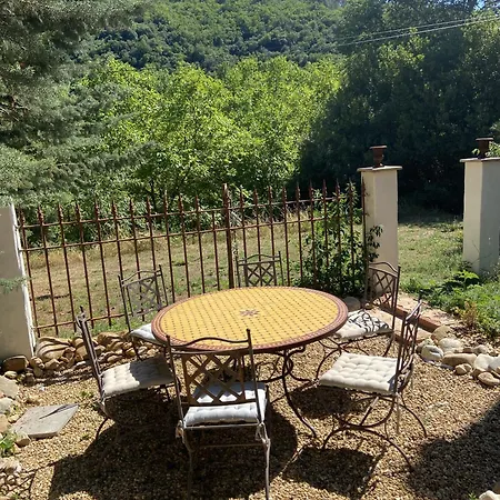 De Roussa * Meyrannes